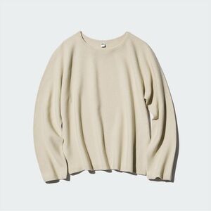 UNIQLO - NWT - 3D Knit Cream Crew Neck Sweater